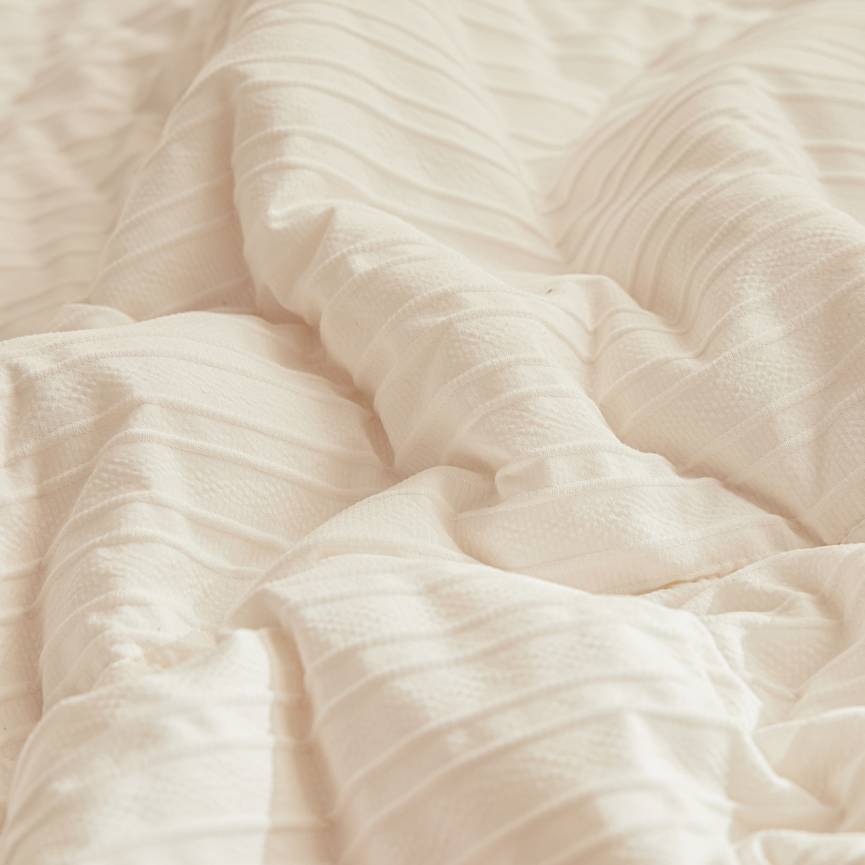 91家纺网 家纺一手货源 找家纺 （总）尊妙被业 2026新款良品条白100%新疆棉花夏被