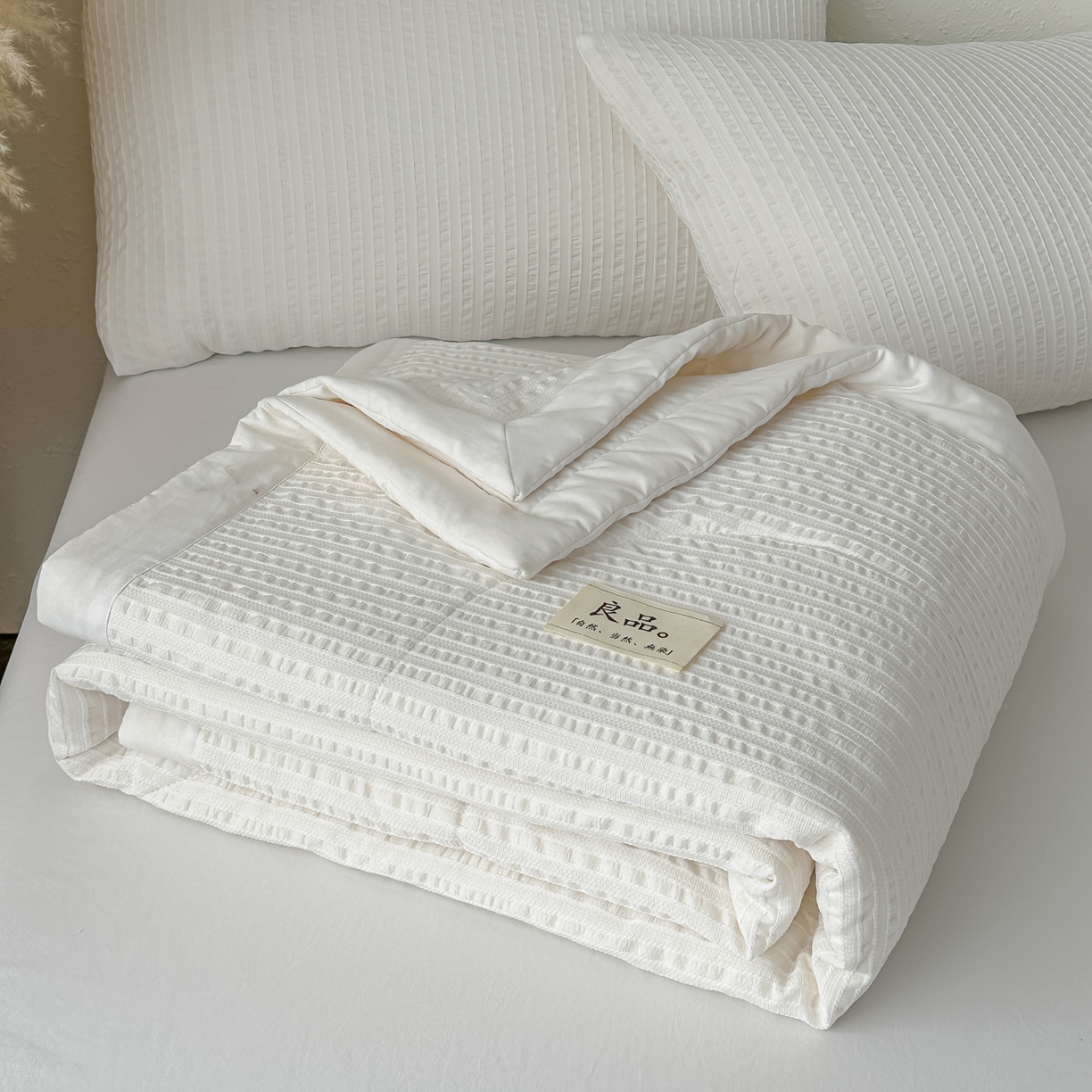 91家纺网 家纺一手货源 找家纺 （总）尊妙被业 2026新款彩条色织棉花被被子被芯