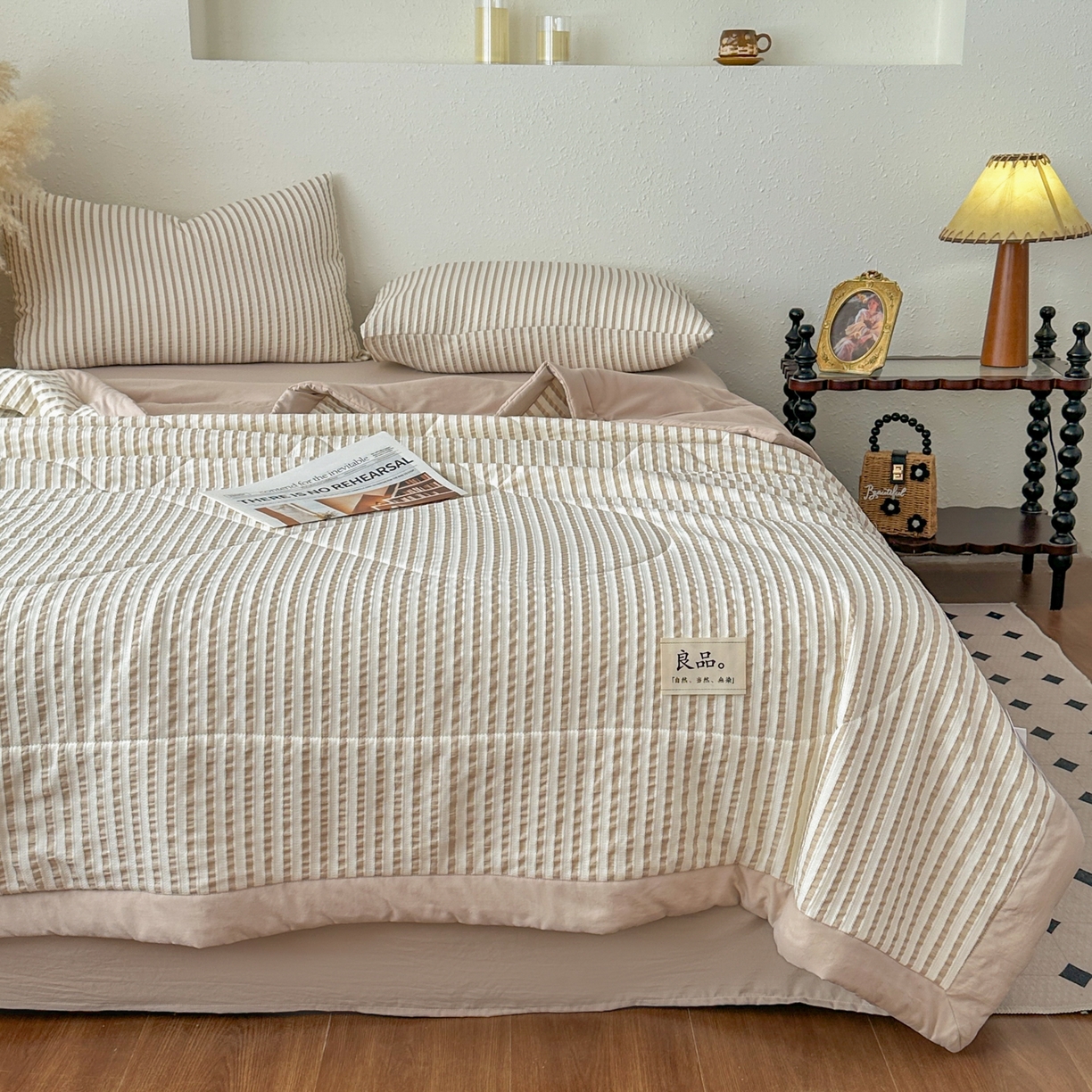 91家纺网 家纺一手货源 找家纺 尊妙被业 2026新款彩条色织棉花被被子被芯 良品色织 彩条棕