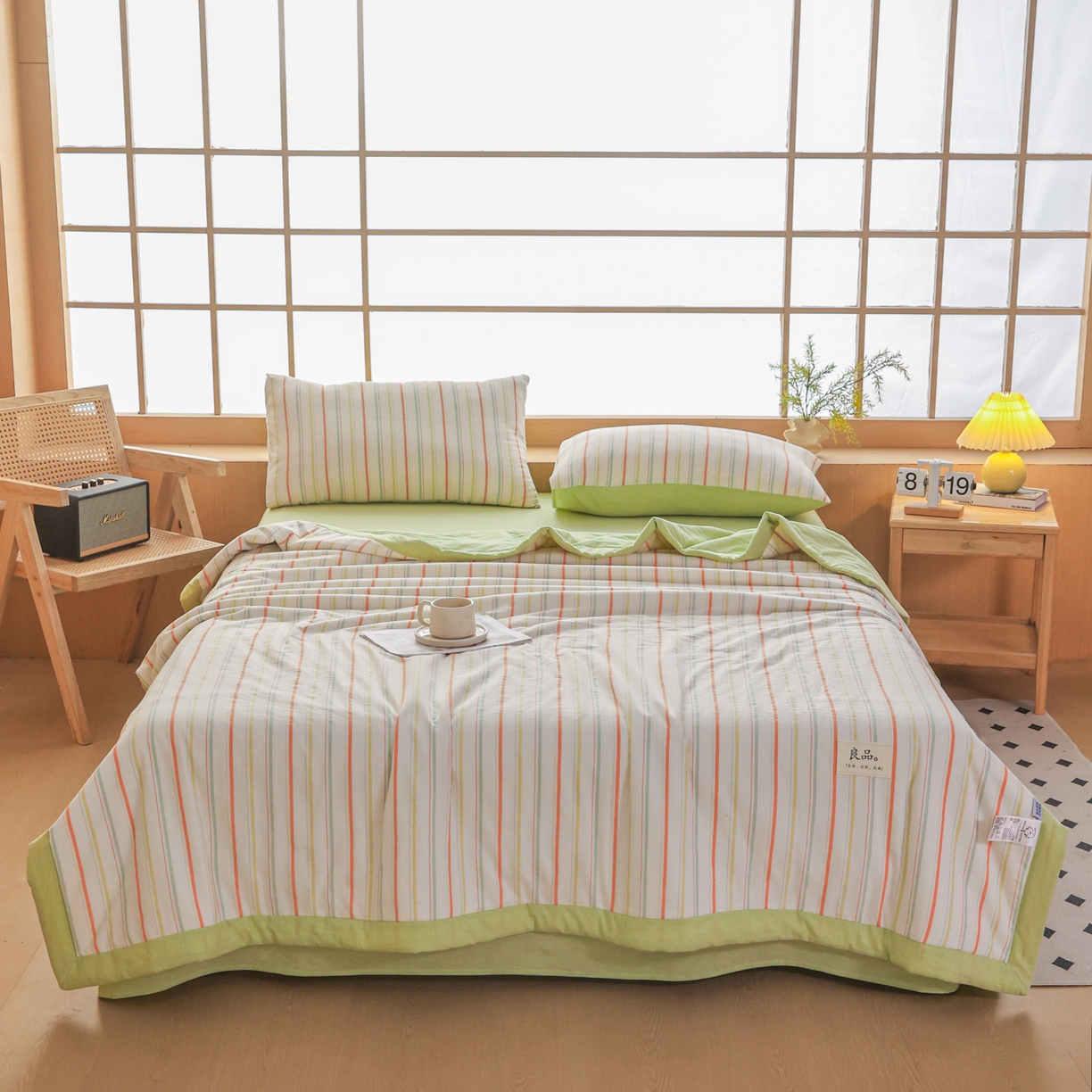 91家纺网 家纺一手货源 找家纺 尊妙被业 2026全棉色织水洗全棉棉花夏被 被子被芯 夏被四件套（竖条款） 且乐-粉