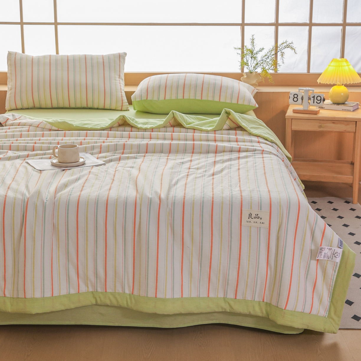 91家纺网 家纺一手货源 找家纺 尊妙被业 2026全棉色织水洗全棉棉花夏被 被子被芯 夏被四件套（竖条款） 且乐-粉
