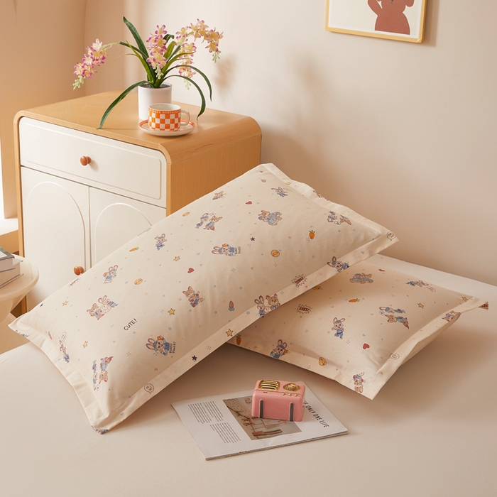 91家纺网 家纺一手货源 找家纺 翎盈家纺 2026新款卡通小清新全棉纯棉枕套成人学生儿童枕头套 疯狂世界