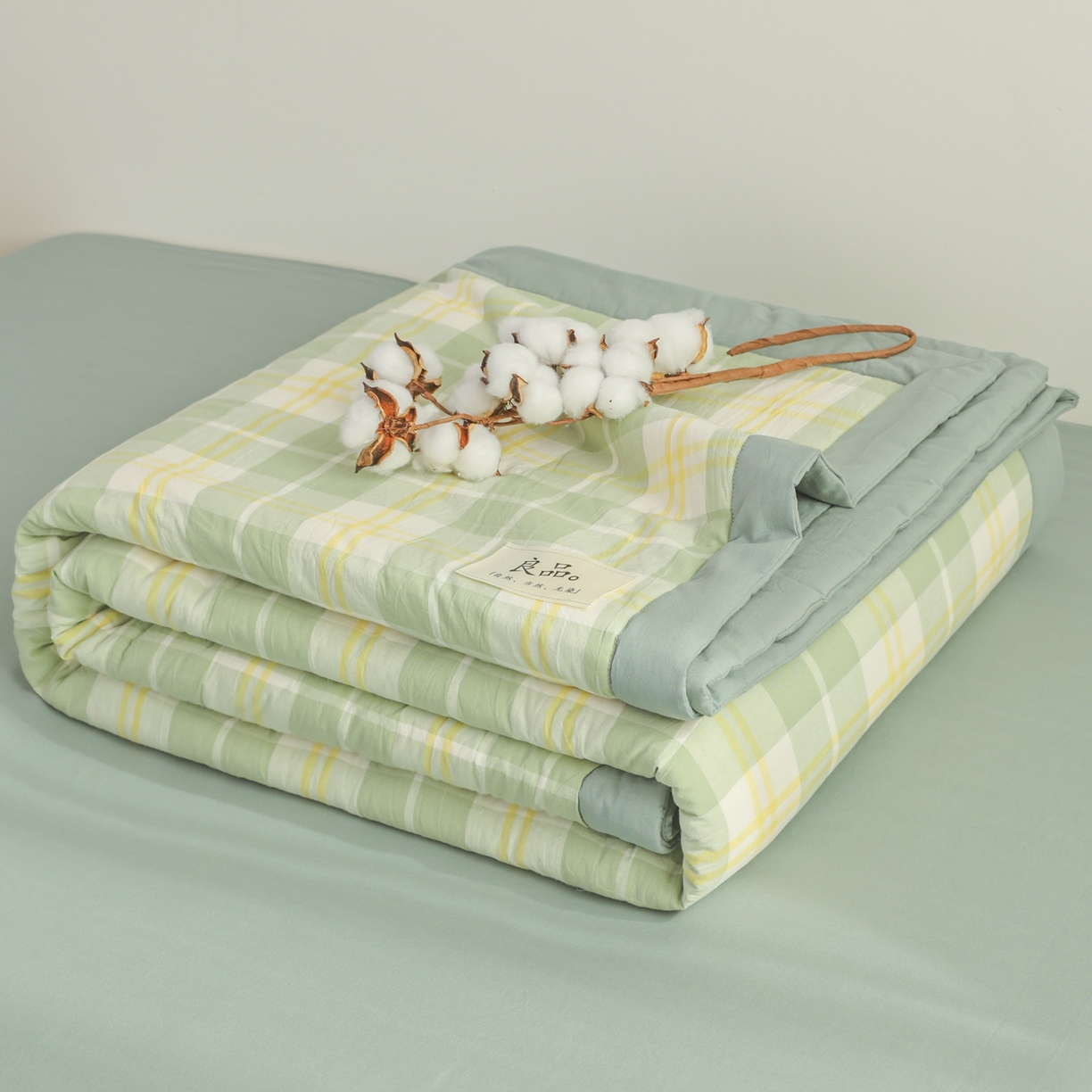 91家纺网 家纺一手货源 找家纺 尊妙被业 2026全棉色织水洗全棉棉花夏被 被子被芯 夏被四件套（格子款） 爱格绿