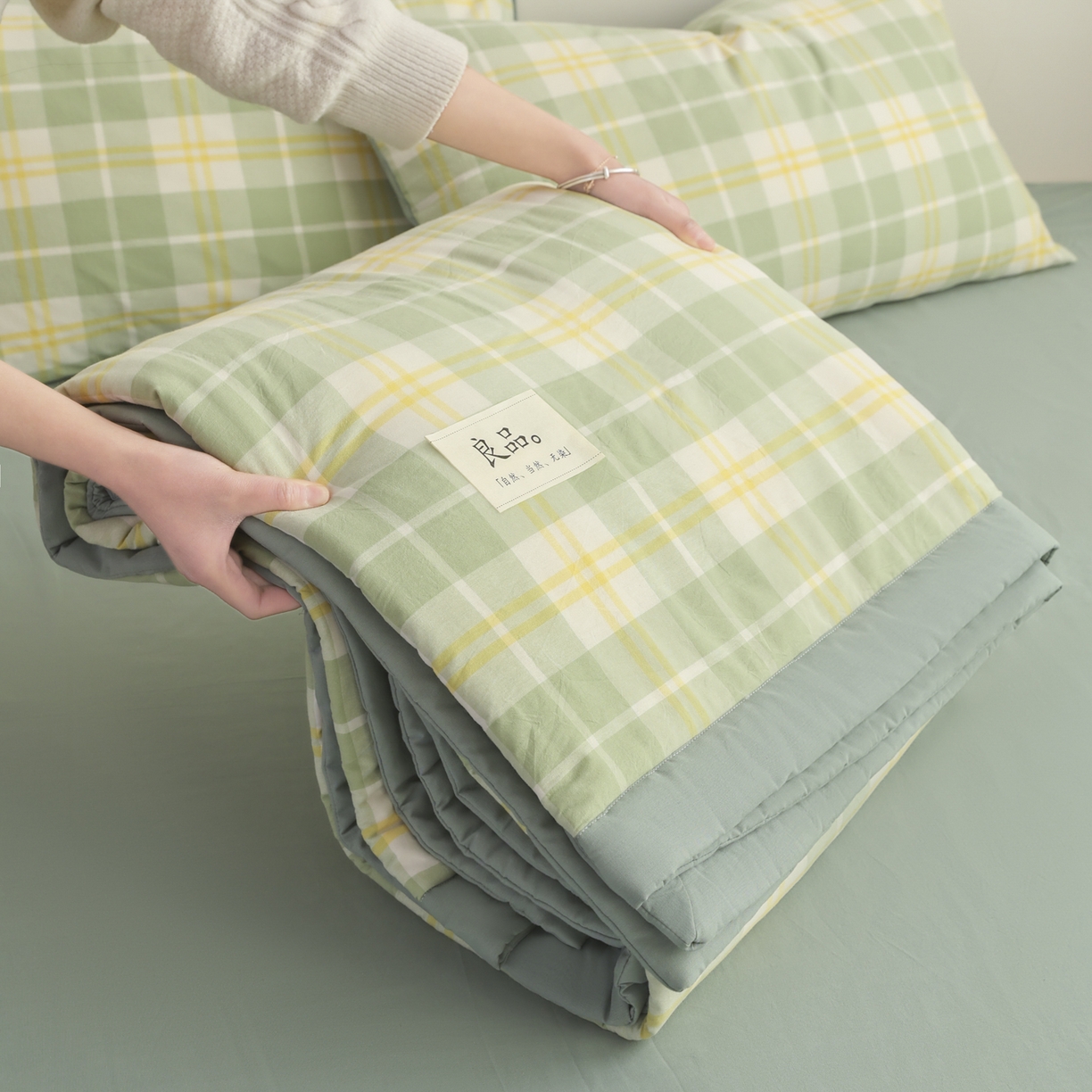 91家纺网 家纺一手货源 找家纺 尊妙被业 2026全棉色织水洗全棉棉花夏被 被子被芯 夏被四件套（格子款） 爱格绿