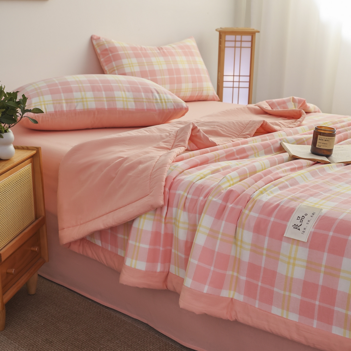 91家纺网 家纺一手货源 找家纺 尊妙被业 2026全棉色织水洗全棉棉花夏被 被子被芯 夏被四件套（格子款） 爱格