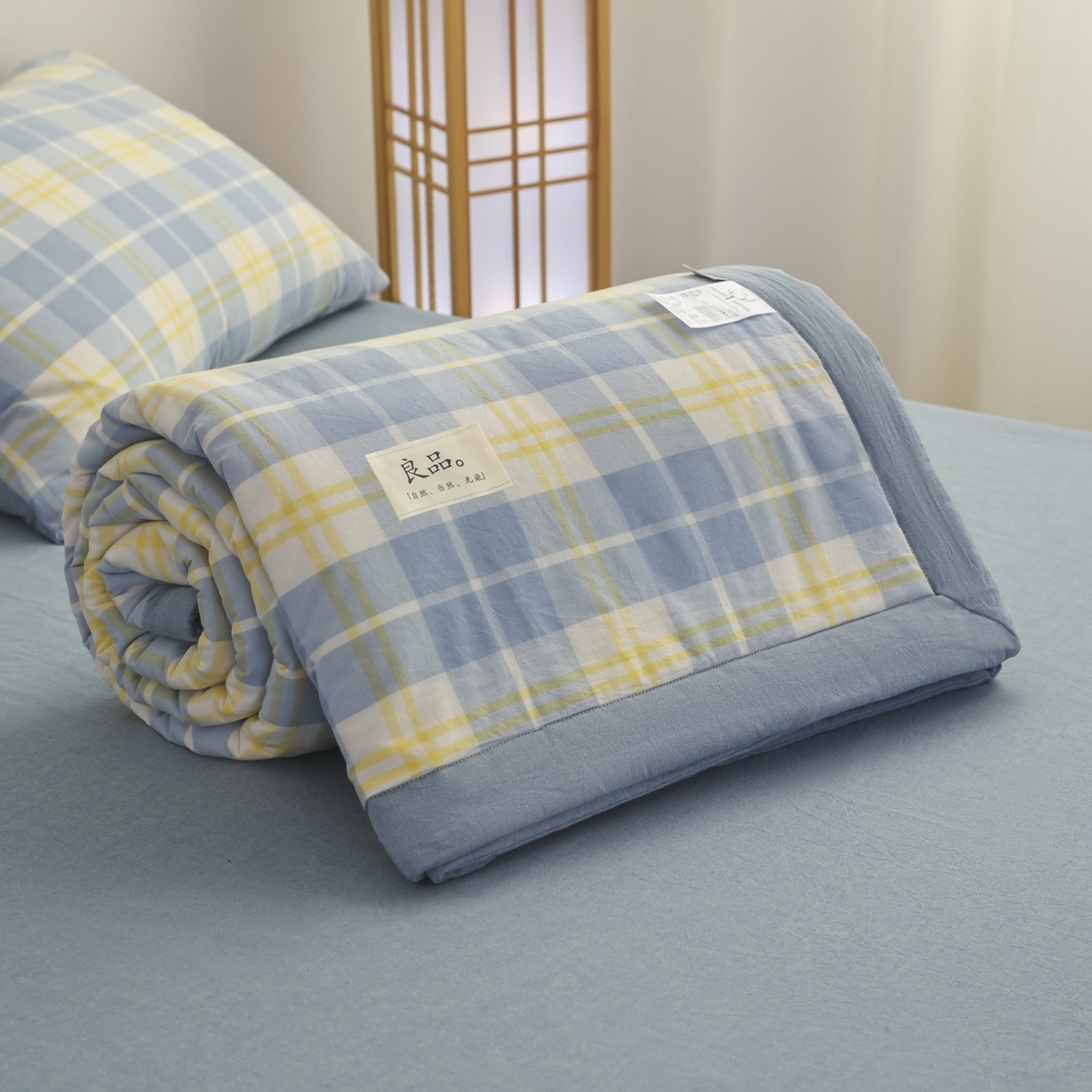 91家纺网 家纺一手货源 找家纺 尊妙被业 2026全棉色织水洗全棉棉花夏被 被子被芯 夏被四件套（格子款） 爱格兰