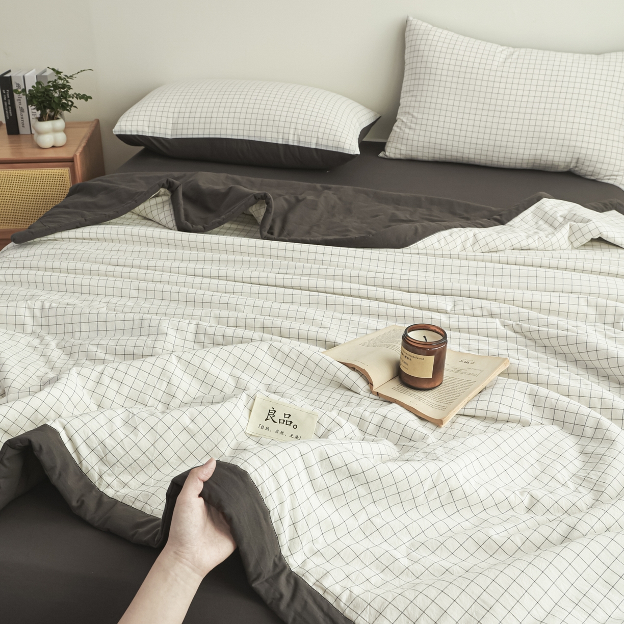 91家纺网 家纺一手货源 找家纺 尊妙被业 2026全棉色织水洗全棉棉花夏被 被子被芯 夏被四件套（格子款） 潮格白