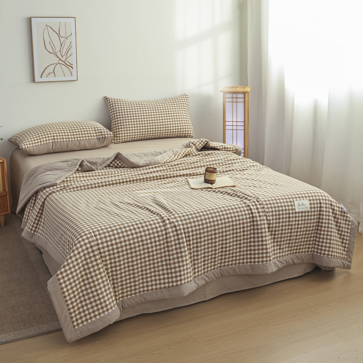 91家纺网 家纺一手货源 找家纺 尊妙被业 2026全棉色织水洗全棉棉花夏被 被子被芯 夏被四件套（格子款） 咖小格