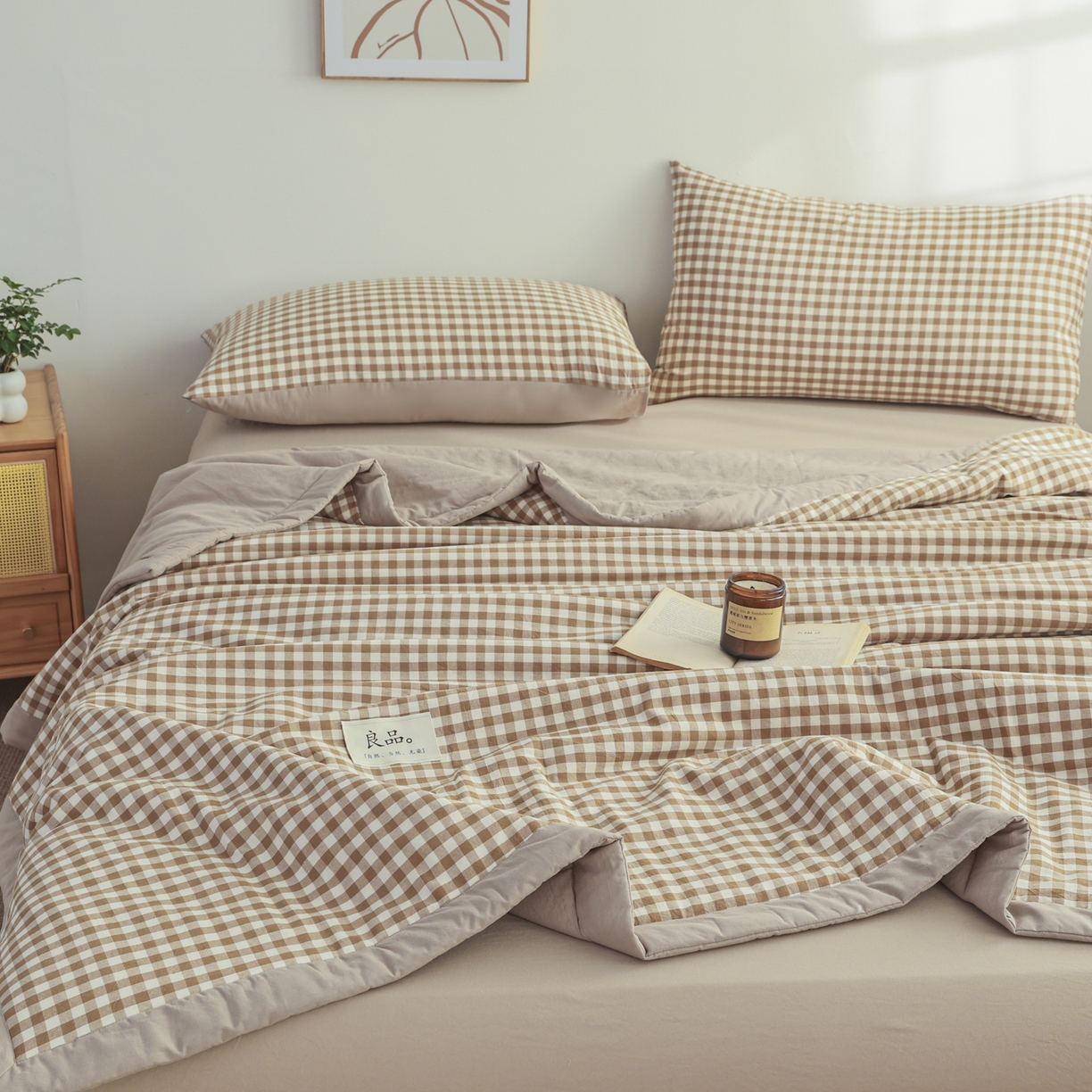 91家纺网 家纺一手货源 找家纺 尊妙被业 2026全棉色织水洗全棉棉花夏被 被子被芯 夏被四件套（格子款） 咖小格