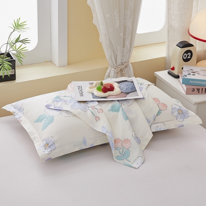 91家纺网 家纺一手货源 找家纺 翎盈家纺 2026新款卡通小清新全棉纯棉枕套成人学生儿童枕头套 花漾星辰