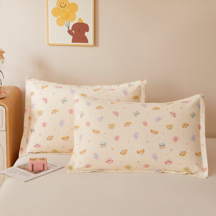 91家纺网 家纺一手货源 找家纺 翎盈家纺 2026新款卡通小清新全棉纯棉枕套成人学生儿童枕头套 玛卡世界-米