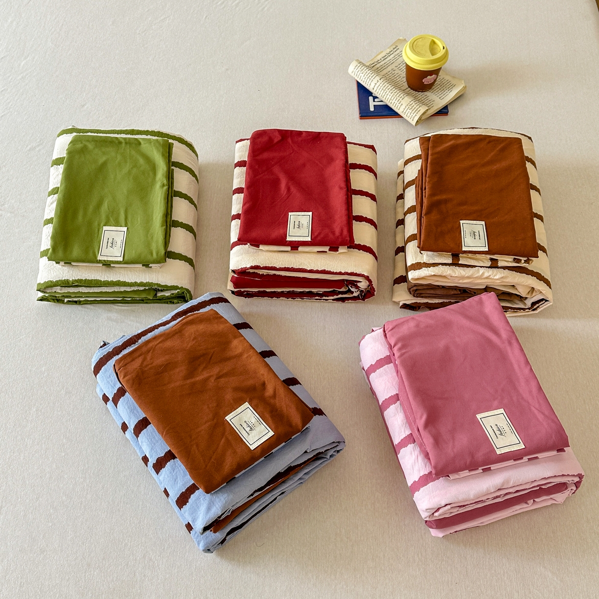 91家纺网 家纺一手货源 找家纺 （总）上尚居 2026新款简约印花古法水洗棉四件套-摩卡