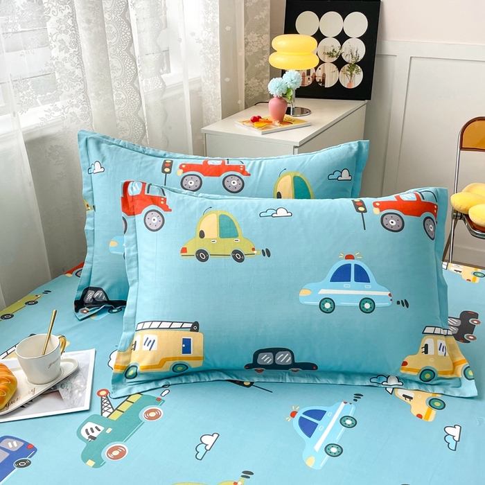 91家纺网 家纺一手货源 找家纺 翎盈家纺 2026新款卡通小清新全棉纯棉枕套成人学生儿童枕头套 汽车小镇