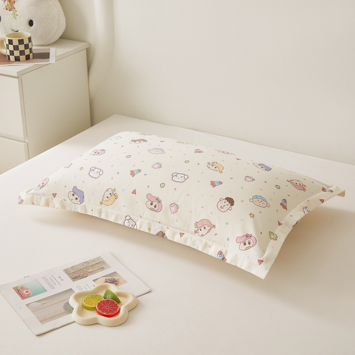 91家纺网 家纺一手货源 找家纺 翎盈家纺 2026新款卡通小清新全棉纯棉枕套成人学生儿童枕头套 糖果幼儿园