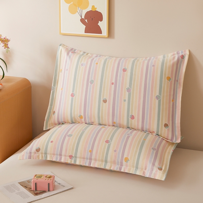 翎盈家纺 2026新款卡通小清新全棉纯棉枕套成人学生儿童枕头套 五彩草莓