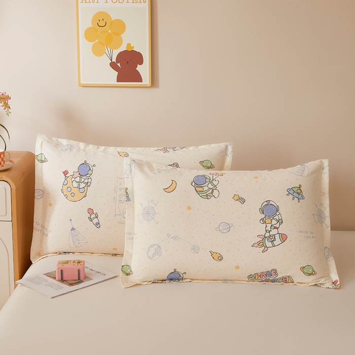 91家纺网 家纺一手货源 找家纺 翎盈家纺 2026新款卡通小清新全棉纯棉枕套成人学生儿童枕头套 星际仔仔