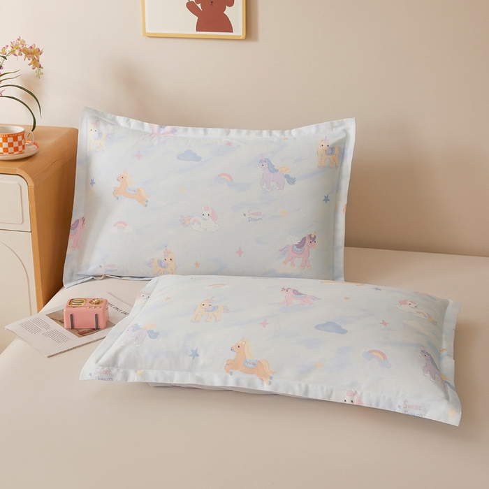 91家纺网 家纺一手货源 找家纺 翎盈家纺 2026新款卡通小清新全棉纯棉枕套成人学生儿童枕头套 星芒小马