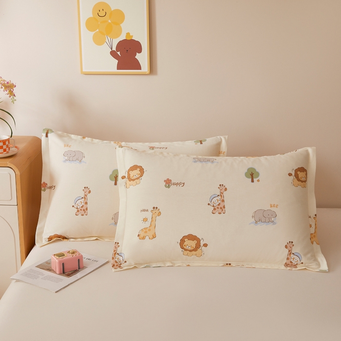 91家纺网 家纺一手货源 找家纺 翎盈家纺 2026新款卡通小清新全棉纯棉枕套成人学生儿童枕头套 游乐园