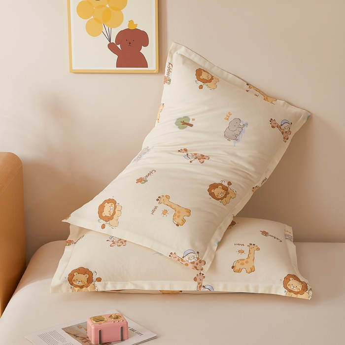 91家纺网 家纺一手货源 找家纺 翎盈家纺 2026新款卡通小清新全棉纯棉枕套成人学生儿童枕头套 游乐园