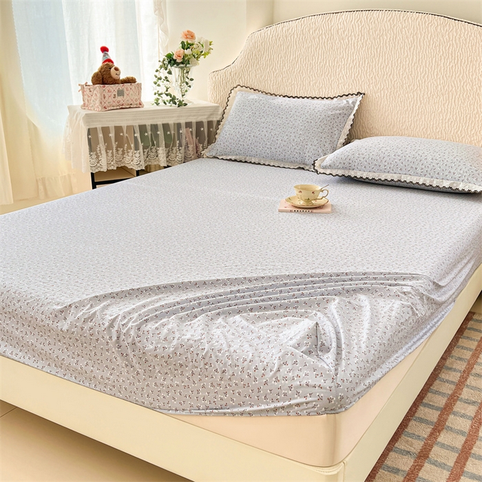 91家纺网 家纺一手货源 找家纺 梦舒羽 2026新款A类云朵棉亲肤四季款床笠席梦思床罩全包床单三件套 满天星-蓝