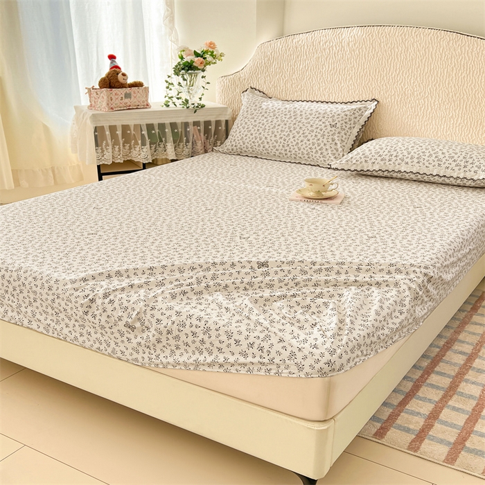 91家纺网 家纺一手货源 找家纺 梦舒羽 2026新款A类云朵棉亲肤四季款床笠席梦思床罩全包床单三件套 花间迷离