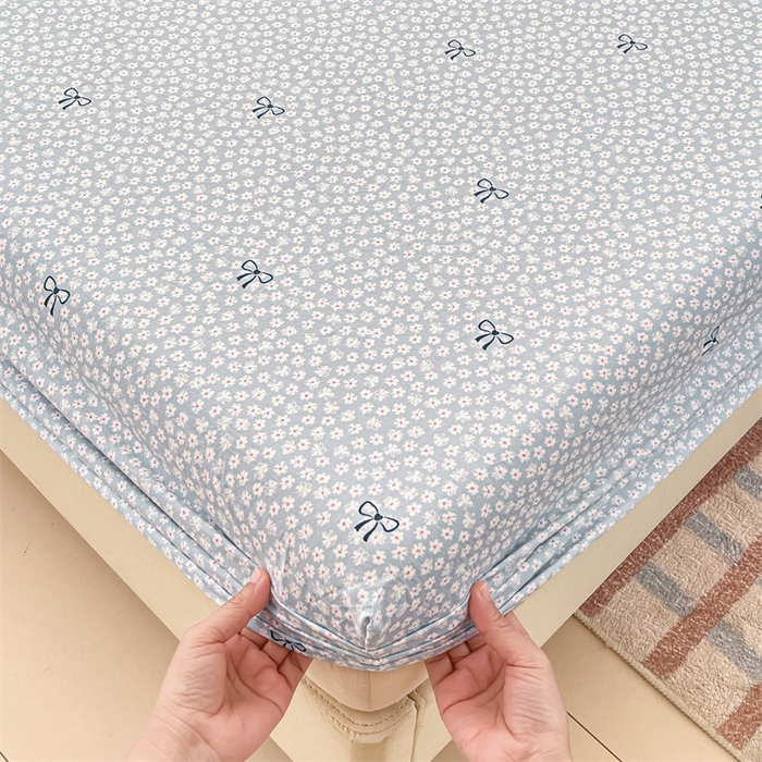 91家纺网 家纺一手货源 找家纺 梦舒羽 2026新款A类云朵棉亲肤四季款床笠席梦思床罩全包床单三件套 花屿轻梦