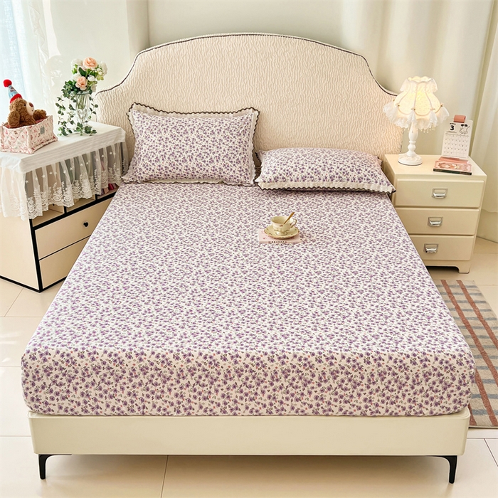 91家纺网 家纺一手货源 找家纺 梦舒羽 2026新款A类云朵棉亲肤四季款床笠席梦思床罩全包床单三件套 紫韵星野