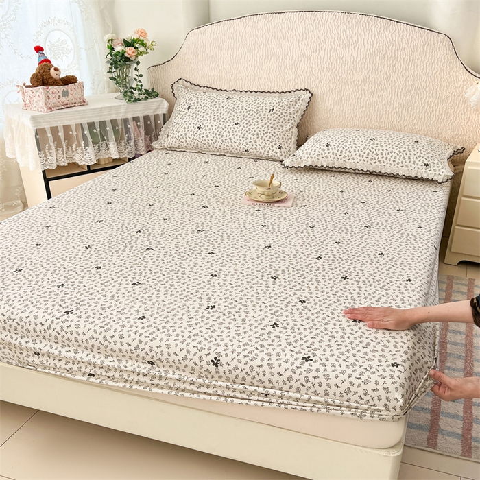 91家纺网 家纺一手货源 找家纺 梦舒羽 2026新款A类云朵棉亲肤四季款床笠席梦思床罩全包床单三件套 花无意