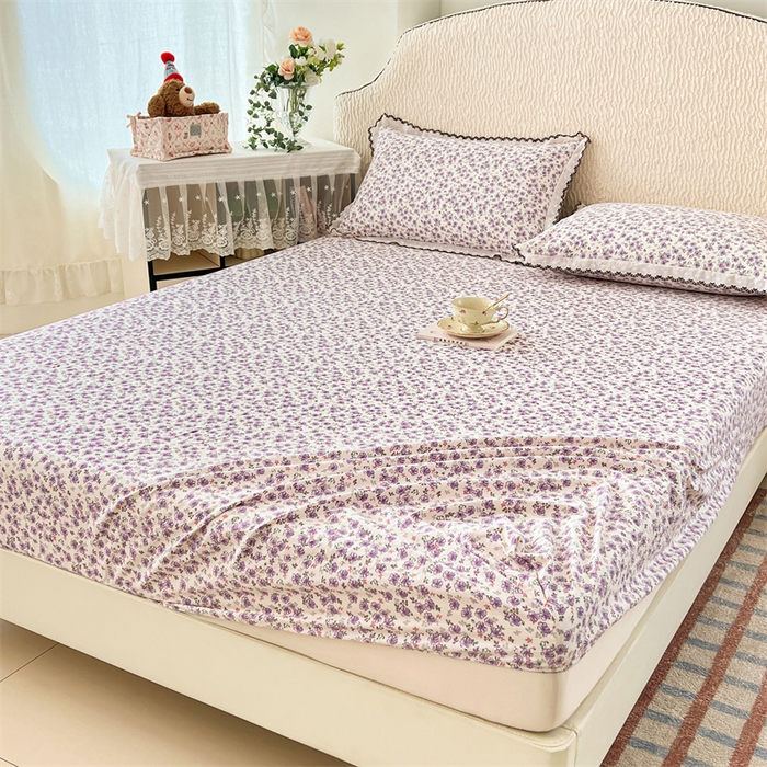 91家纺网 家纺一手货源 找家纺 梦舒羽 2026新款A类云朵棉亲肤四季款床笠席梦思床罩全包床单三件套 紫韵星野