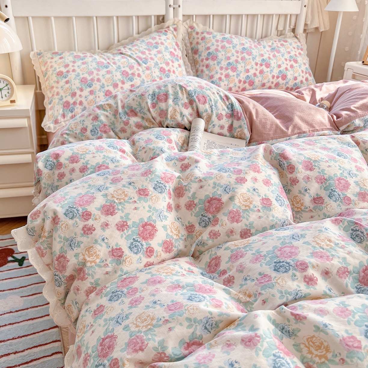 91家纺网 家纺一手货源 找家纺 （总）赫然家纺 2026新款云感皱皱双层纱法式镂空全棉花边款四件套