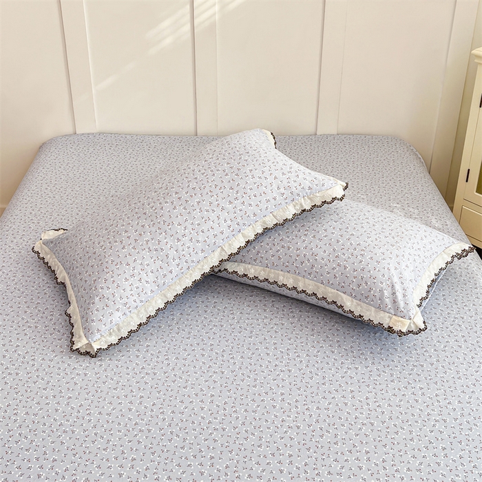 91家纺网 家纺一手货源 找家纺 梦舒羽 2026新款A类云朵棉蕾丝花边枕套宿舍单人单只一只装枕芯 满天星-蓝（单层蕾丝花边）