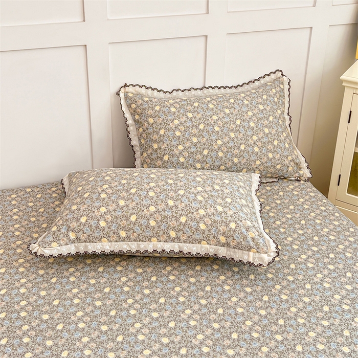 91家纺网 家纺一手货源 找家纺 梦舒羽 2026新款A类云朵棉蕾丝花边枕套宿舍单人单只一只装枕芯 海棠花开（单层蕾丝花边）