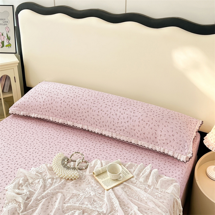 91家纺网 家纺一手货源 找家纺 梦舒羽 2026新款A类云朵棉蕾丝花边枕套宿舍情侣双人加长枕芯内胆套 爱丽丝-粉（单层蕾丝花边）