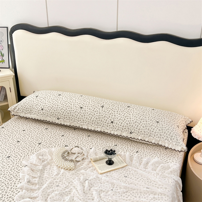 91家纺网 家纺一手货源 找家纺 梦舒羽 2026新款A类云朵棉蕾丝花边枕套宿舍情侣双人加长枕芯内胆套 花无意（单层蕾丝花边）