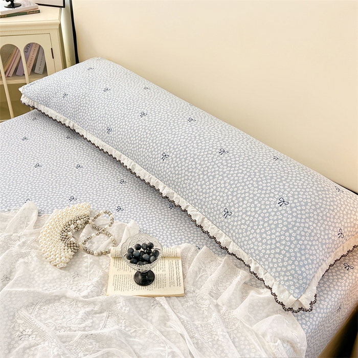 91家纺网 家纺一手货源 找家纺 梦舒羽 2026新款A类云朵棉蕾丝花边枕套宿舍情侣双人加长枕芯内胆套 花屿轻梦（单层蕾丝花边）