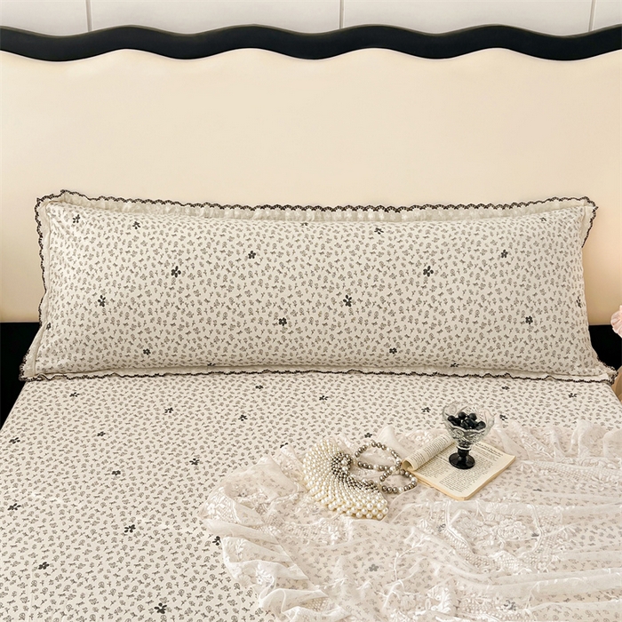 91家纺网 家纺一手货源 找家纺 梦舒羽 2026新款A类云朵棉蕾丝花边枕套宿舍情侣双人加长枕芯内胆套 花无意（单层蕾丝花边）