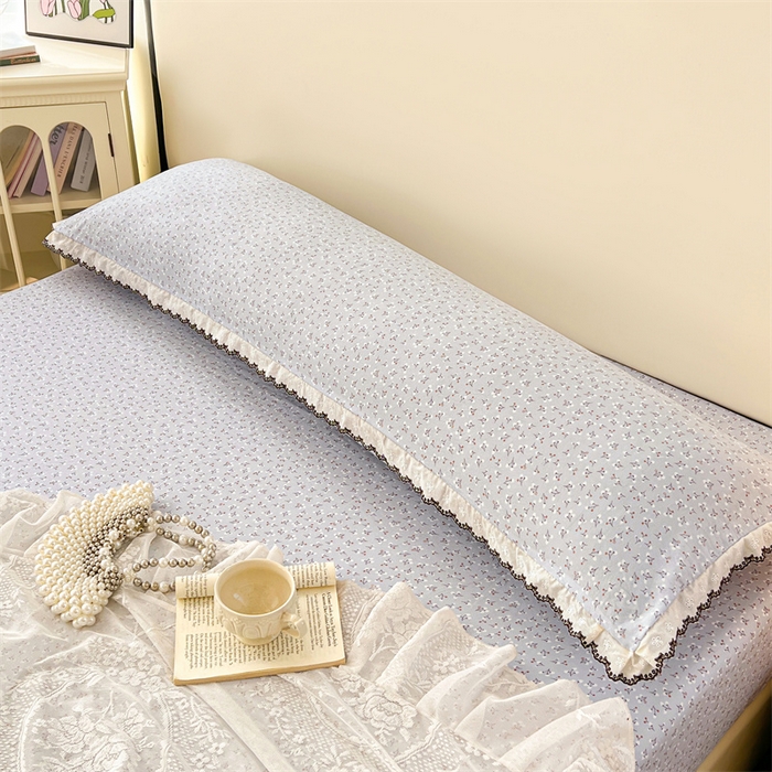 91家纺网 家纺一手货源 找家纺 梦舒羽 2026新款A类云朵棉蕾丝花边枕套宿舍情侣双人加长枕芯内胆套 满天星-蓝（单层蕾丝花边）