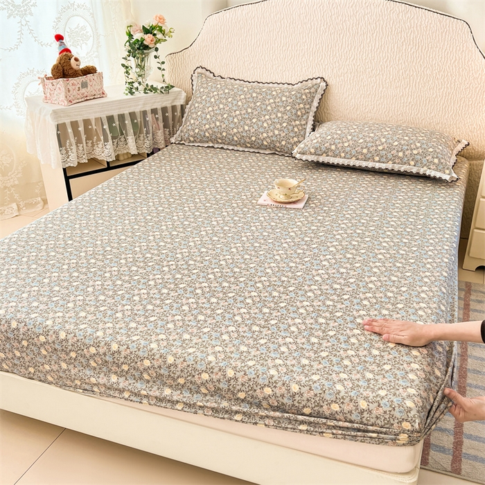 91家纺网 家纺一手货源 找家纺 圣比熊 2026新款A类云朵棉亲肤四季款床笠席梦思床罩全包床单三件套 海棠花开