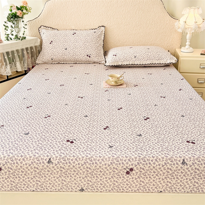 91家纺网 家纺一手货源 找家纺 圣比熊 2026新款A类云朵棉亲肤四季款床笠席梦思床罩全包床单三件套 蝴蝶梦境