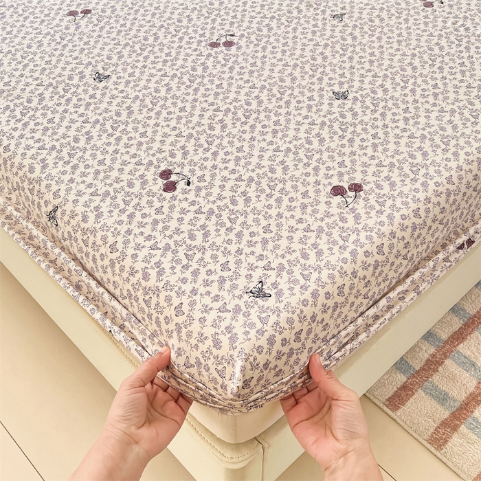 91家纺网 家纺一手货源 找家纺 圣比熊 2026新款A类云朵棉亲肤四季款床笠席梦思床罩全包床单三件套 蝴蝶梦境