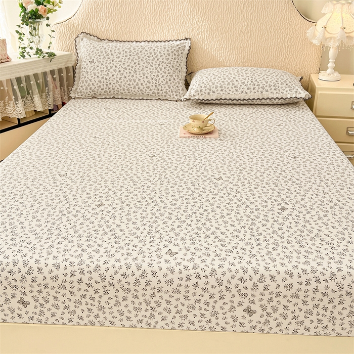 91家纺网 家纺一手货源 找家纺 圣比熊 2026新款A类云朵棉亲肤四季款床笠席梦思床罩全包床单三件套 花间迷离