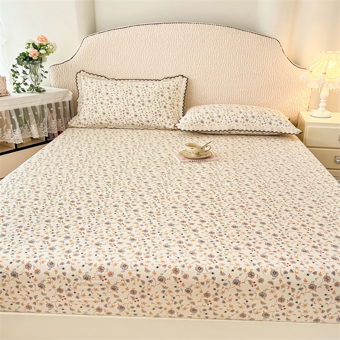 91家纺网 家纺一手货源 找家纺 圣比熊 2026新款A类云朵棉亲肤四季款床笠席梦思床罩全包床单三件套 花蔓清风