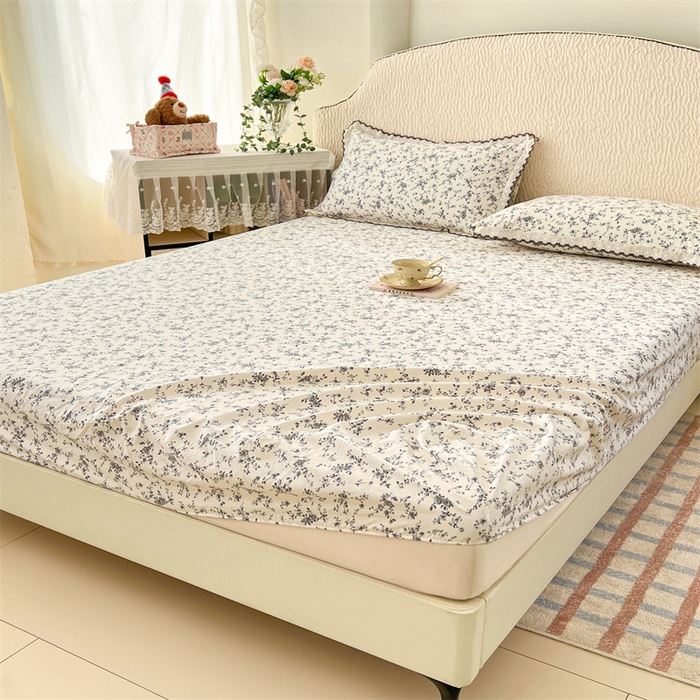 91家纺网 家纺一手货源 找家纺 圣比熊 2026新款A类云朵棉亲肤四季款床笠席梦思床罩全包床单三件套 兰亭序-灰