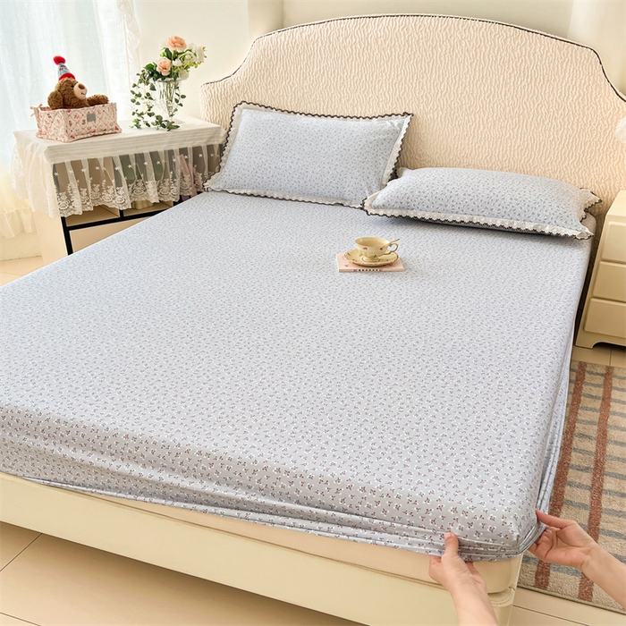 圣比熊 2026新款A类云朵棉亲肤四季款床笠席梦思床罩全包床单三件套 满天星-蓝