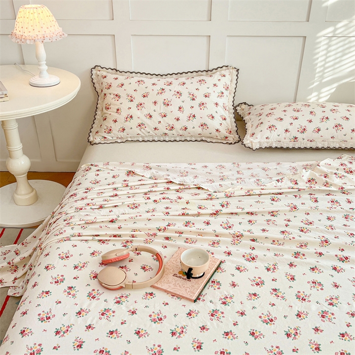 91家纺网 家纺一手货源 找家纺 圣比熊 2026新款A类云朵棉床单亲肤四季款席梦思床罩全包床单三件套 粉黛花园