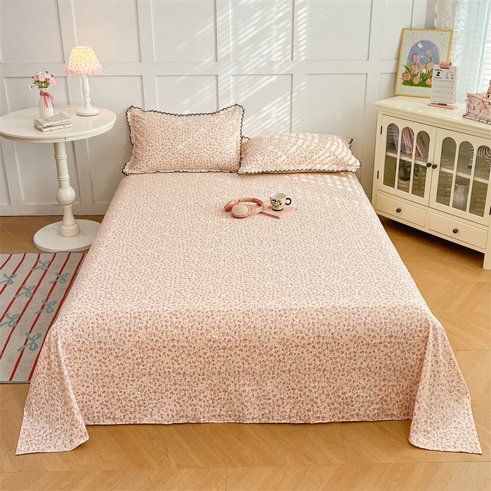 91家纺网 家纺一手货源 找家纺 圣比熊 2026新款A类云朵棉床单亲肤四季款席梦思床罩全包床单三件套 芊芊花海