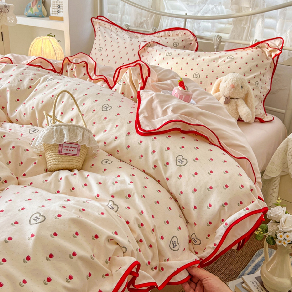 91家纺网 家纺一手货源 找家纺 贝凯瑞 2026新款水洗棉仿棉木棉双层纱粉嫩可爱公主清新ins四件套- 郁金奶芙卷