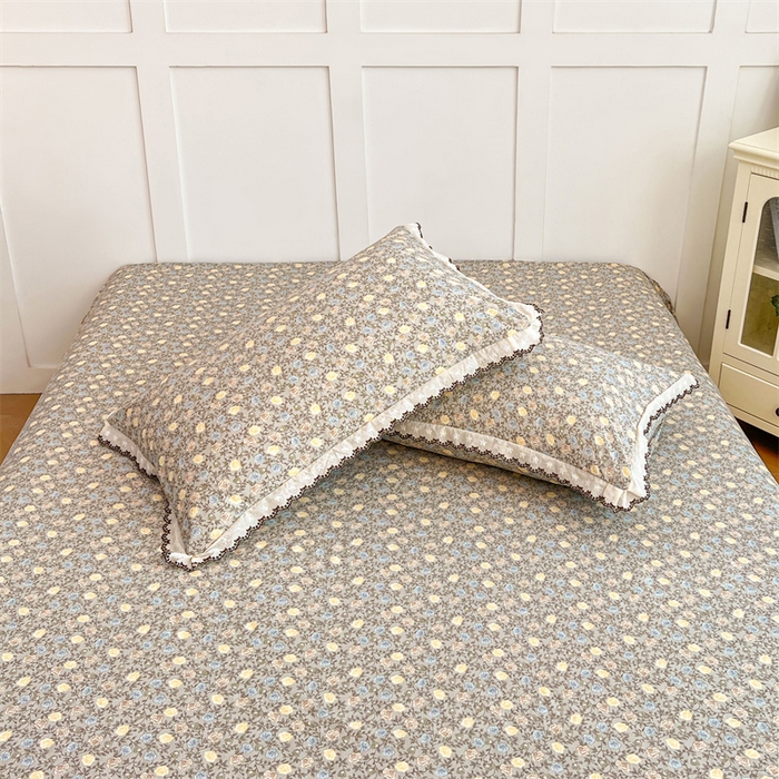 91家纺网 家纺一手货源 找家纺 圣比熊 2026新款A类云朵棉蕾丝花边枕套宿舍单人单只一只装枕芯内胆套 海棠花开（单层蕾丝花边）