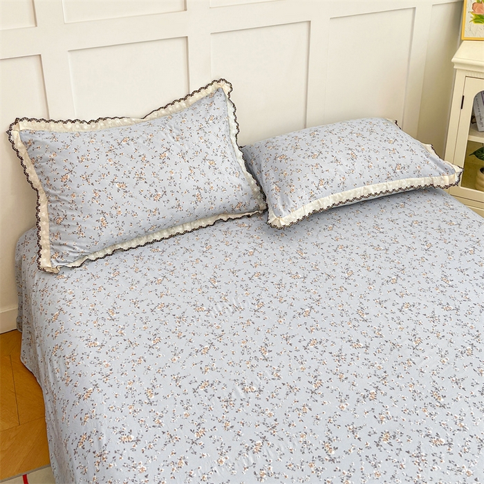 91家纺网 家纺一手货源 找家纺 圣比熊 2026新款A类云朵棉蕾丝花边枕套宿舍单人单只一只装枕芯内胆套 兰亭序-蓝（单层蕾丝花边）