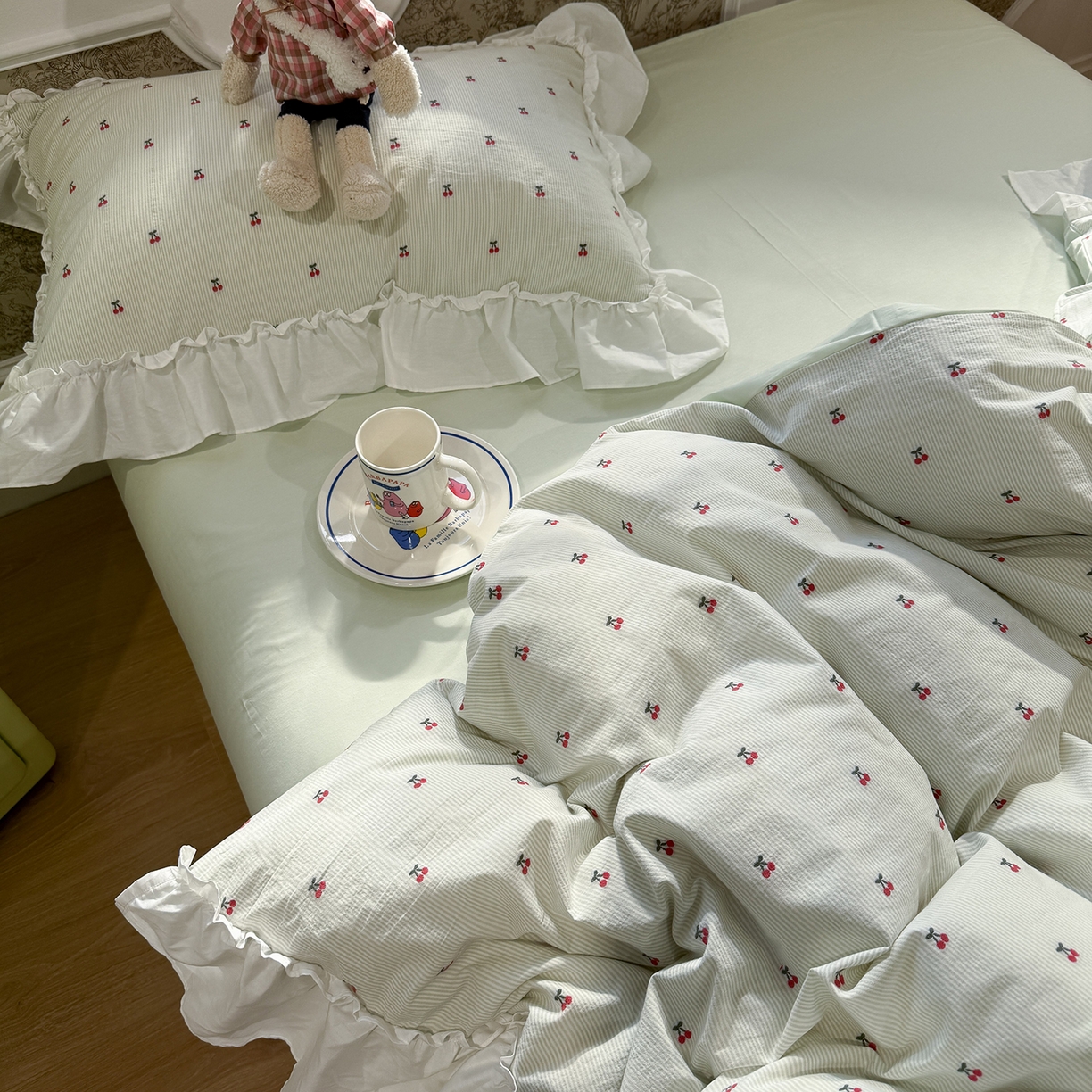 91家纺网 家纺一手货源 找家纺 觅糖家纺 2026新款全棉水洗棉色织提花四件套-樱桃甜梦（会员-5） 樱桃甜梦绿